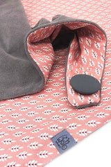 Dreieckstuch | Rosa & Grau -Detail von Halstuch Damen aus 100% Baumwolle mit Nicky gefüttert, weich, wärmend, windbreaker, stylischer outdoor chic, handmade by wishproject, made with love, sustainable