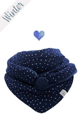 Dreieckstuch mit Knock, tolles Halstuch aus weichem, dunkelblauem Musselin mit kleinen weißen Pünktchen, mit Knopf zu schließen. gemütlich, stylisch, toll.