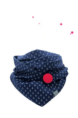 Marine blaues Dreieckstuch mit weißen Ankern