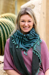 Halstuch Damen aus der "wild & funky"-Kollektion, Trend Animal-Print Zebra in grün , kombiniert mit grauem Jeans , Quastenborte und Lurex-Schrägband , cooles XL-Tuch- perfekt als Halstuch, Stola um die Schultern, oder gebunden als Loop, made in Germany, made with Love, handmade Fashion, Slow Fashion, sustainable