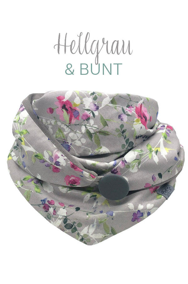 Halstuch Damen aus grauer Baumwolle mit Blumen und ranken im Aquarellstil Pastell bunt, verschließbar mit Knopf und Schlaufe, dadurch kein Verrutschen, stilsicher durch den Tag, made with Lave, nachhaltig, natürliche Materialien, Fair Wear, sustainable, made in Germany