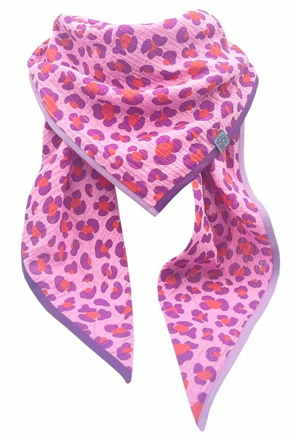 Rosa Tuch mit lila-orangefarbenem Leo-Muster aus weicher Baumwolle – modisches Dreieckstuch für Damen, handgefertigt und farbenfroh für jede Jahreszeit.