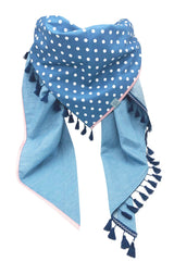 Dreieckstuch, Sommertuch himmelblau mit weißen Punkten, Quastenborte und ein klein Wenig Glitter, Jeans
