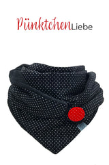 Detail von Winter Tuch  für Damen schwarz mit weißen Pünktchen  und rotem Knopf, rockabily, warmes Dreieckstcu