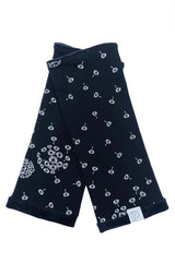 armstulpen für die handgelenke schwarzer jersey mit pusteblumenprint weiß und schwarzem baumwollniki als futter